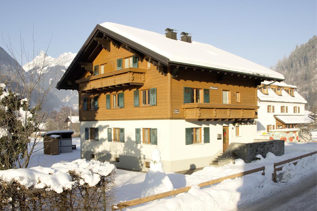 Landhaus Gruet Schruns Exterior photo